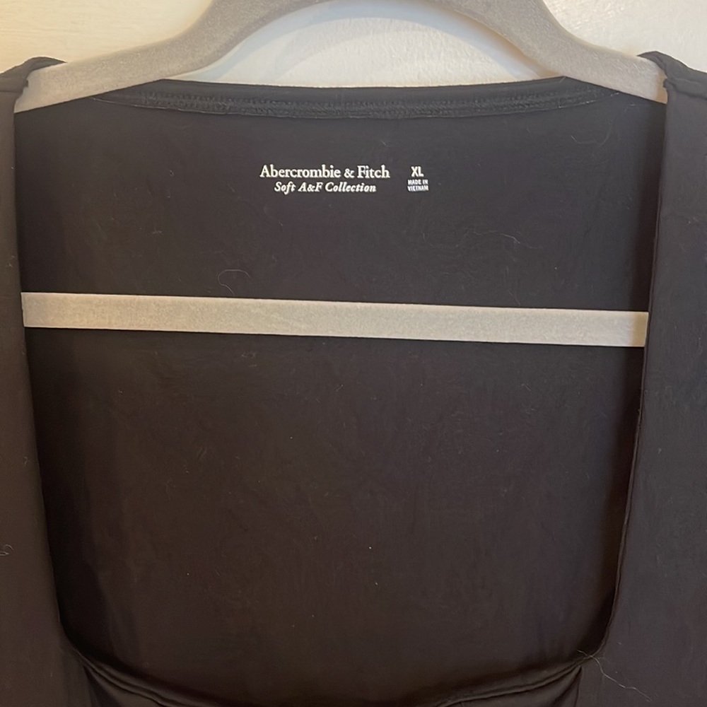 NEW Abercrombie & Fitch Soft Collection Black Long Sleeve - Picture 2 of 3